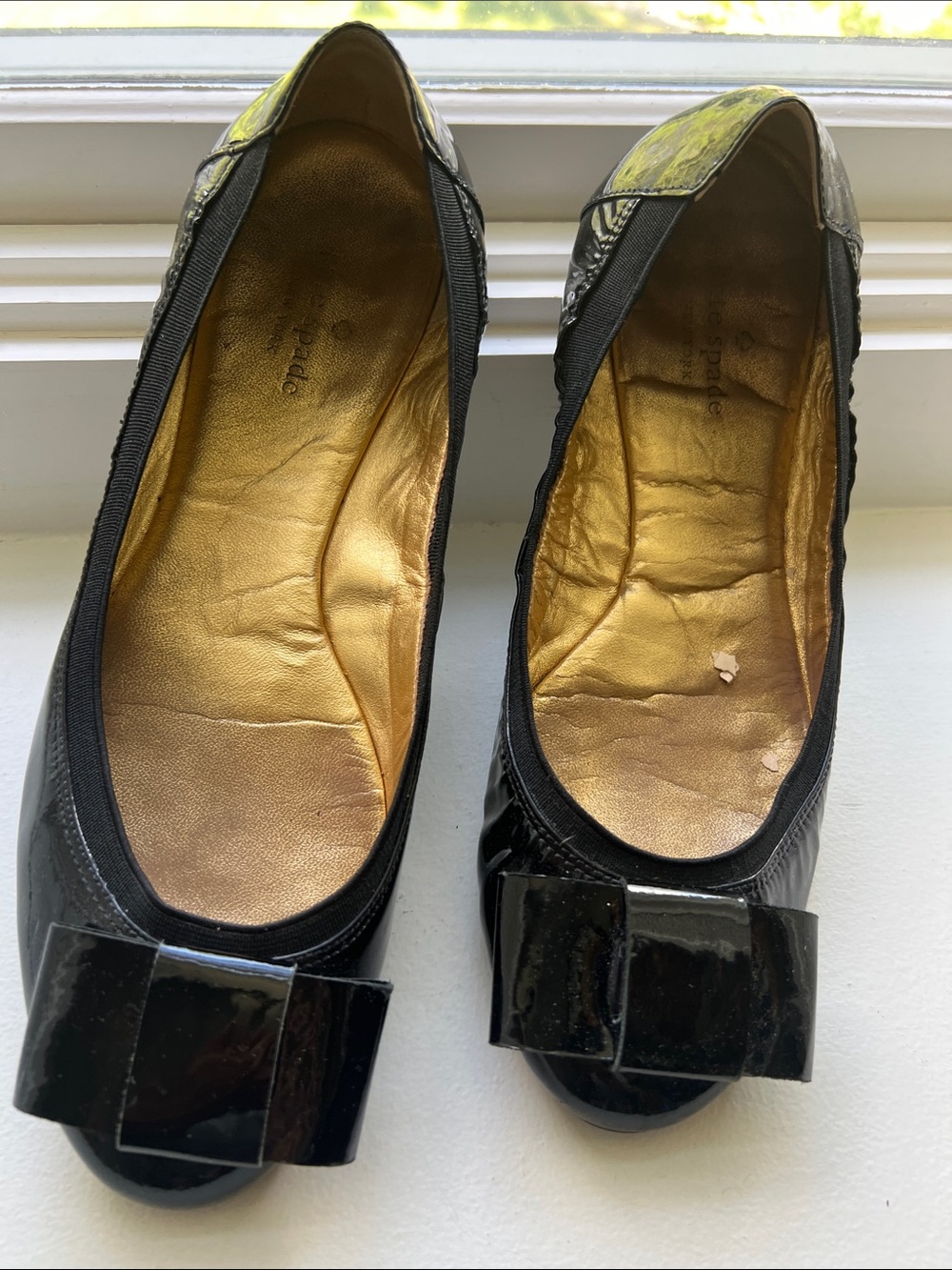 Kate Spade Black Patent Leather Almond Toe Ballet Flats Size 10